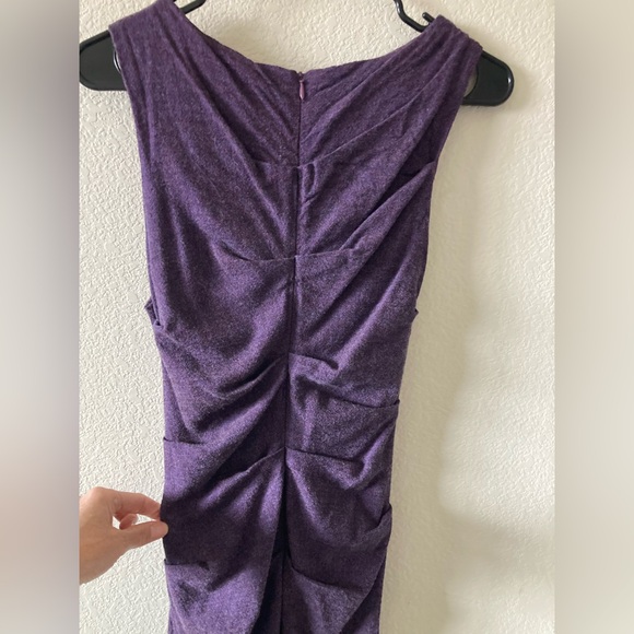 Gorgeous purple sleeveless lined ruched bodycon midi dress Nicole Miller Sz 2 - Picture 9 of 12